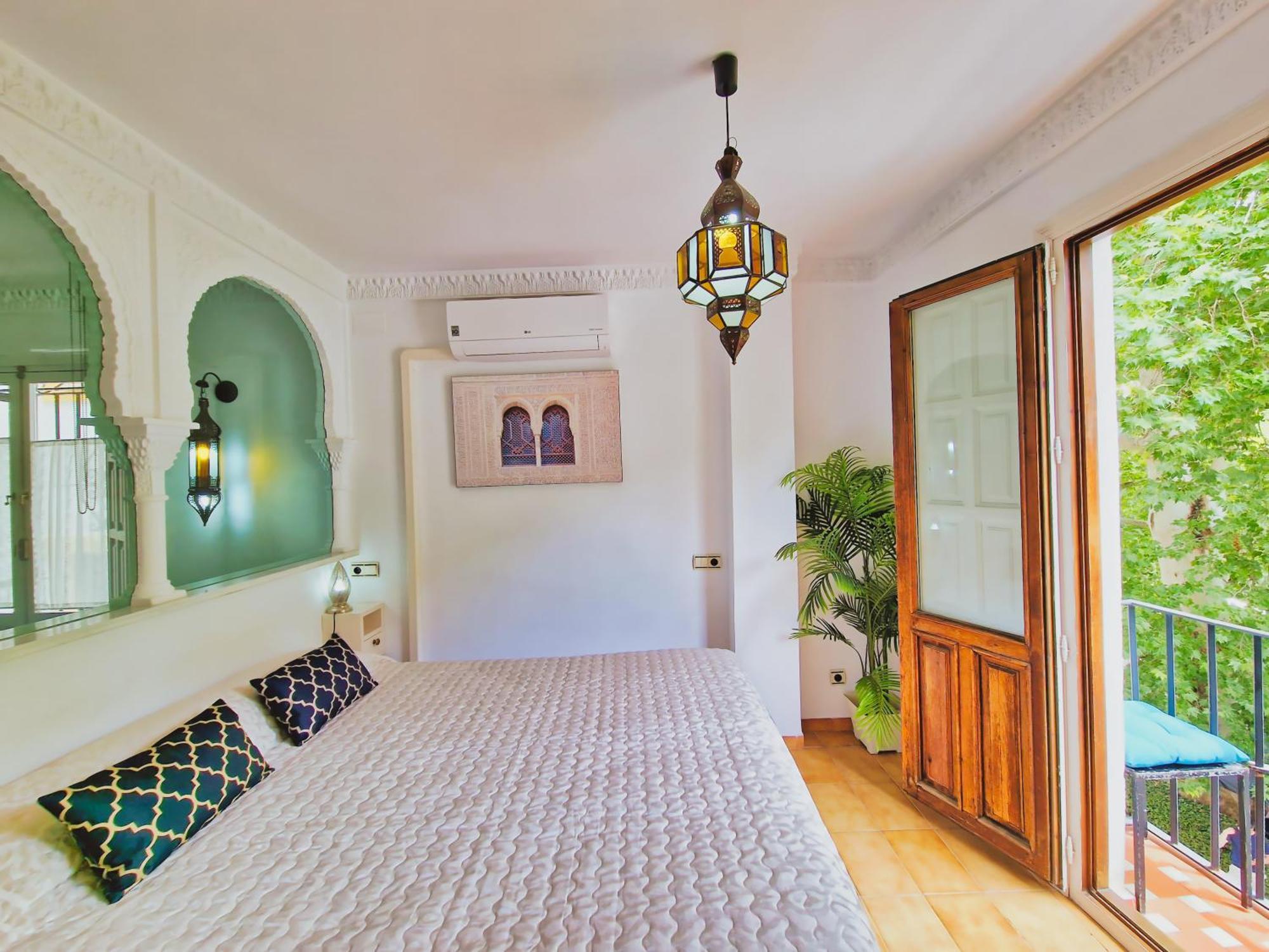 The Nasrid Palace From Your Bed ! Granada Exterior photo