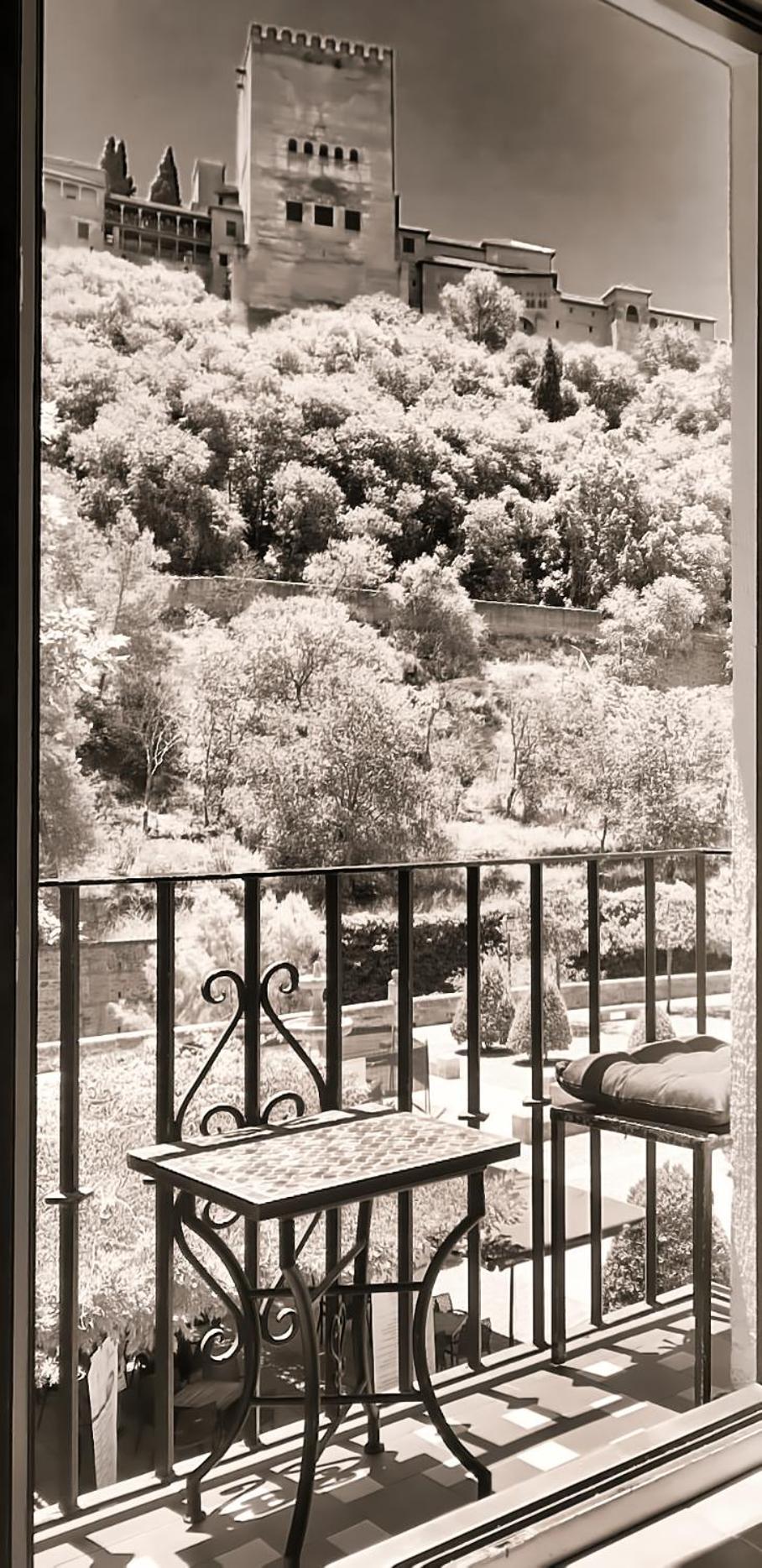 The Nasrid Palace From Your Bed ! Granada Exterior photo